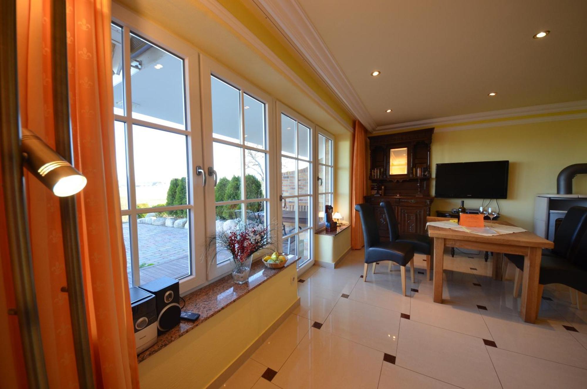 Ferienwohnung Reet Hausteile Sonnenkliff und Kamp Gager Zimmer foto
