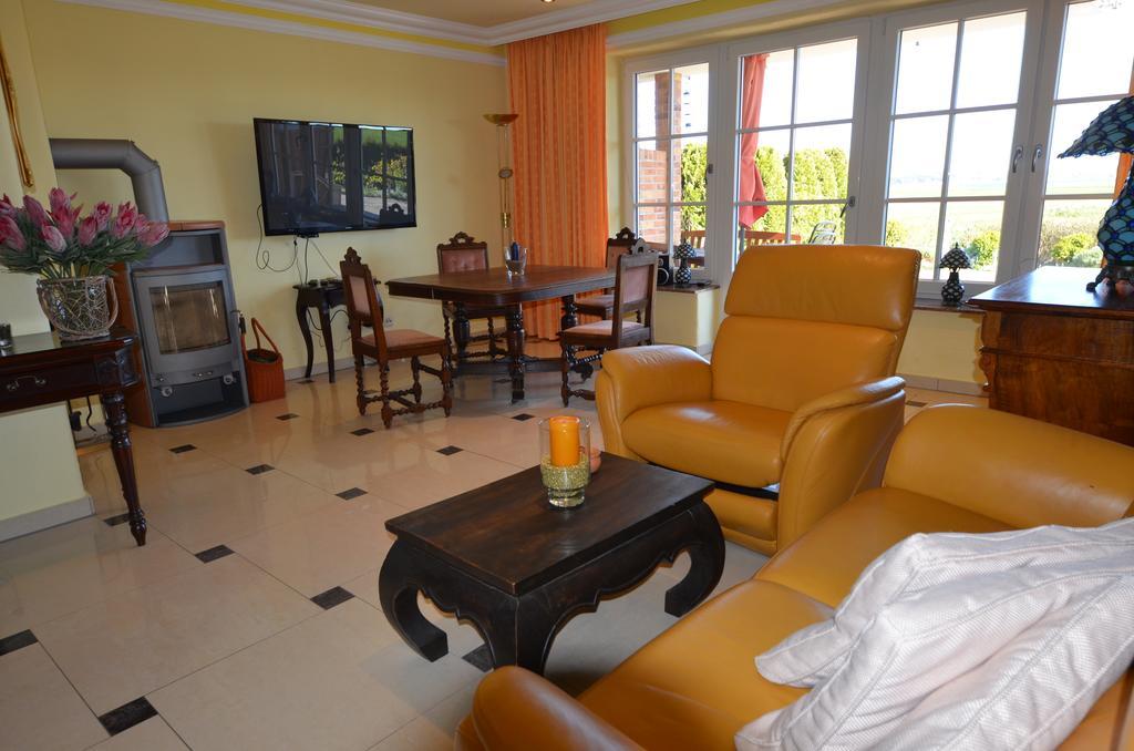 Ferienwohnung Reet Hausteile Sonnenkliff und Kamp Gager Exterior foto