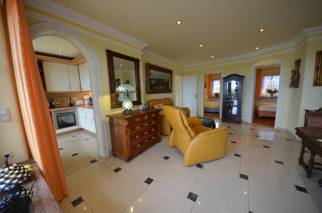 Ferienwohnung Reet Hausteile Sonnenkliff und Kamp Gager Exterior foto