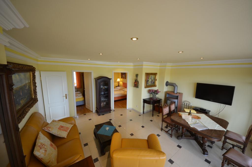 Ferienwohnung Reet Hausteile Sonnenkliff und Kamp Gager Exterior foto