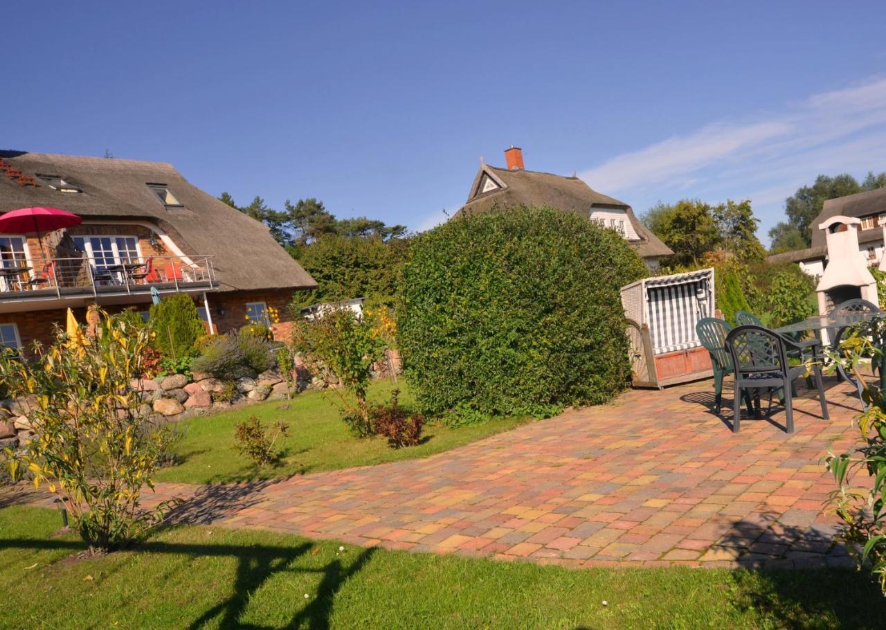 Ferienwohnung Reet Hausteile Sonnenkliff und Kamp Gager Exterior foto