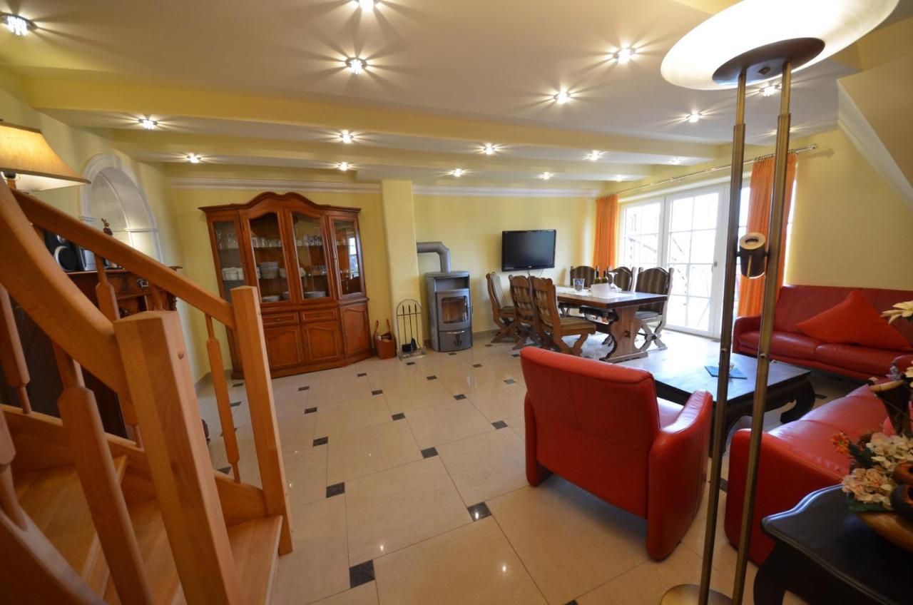 Ferienwohnung Reet Hausteile Sonnenkliff und Kamp Gager Exterior foto