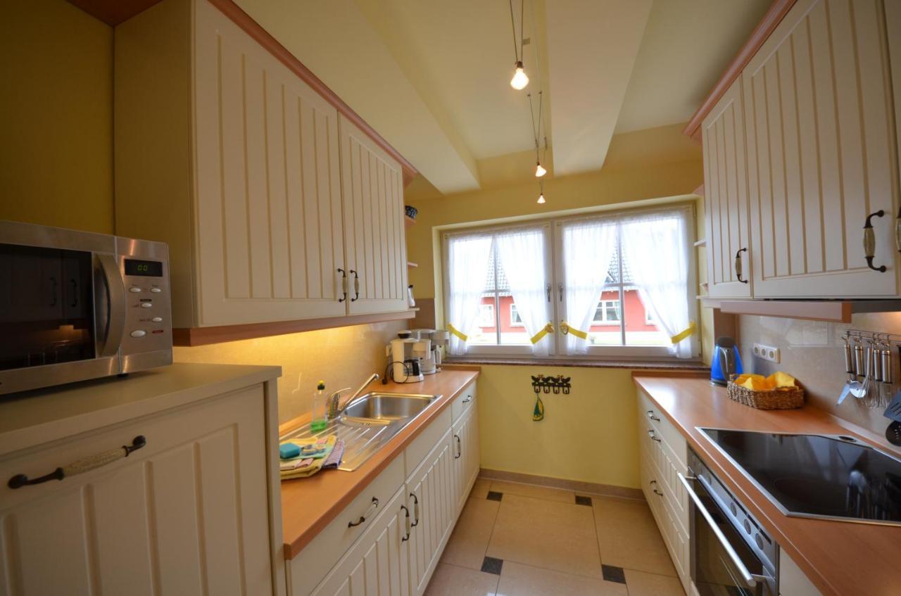 Ferienwohnung Reet Hausteile Sonnenkliff und Kamp Gager Exterior foto